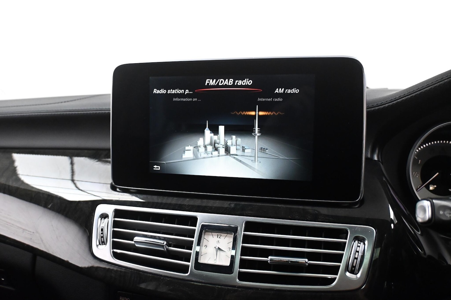 Used Mercedes-Benz CLS 2015 for sale - 76136872: Photo 20