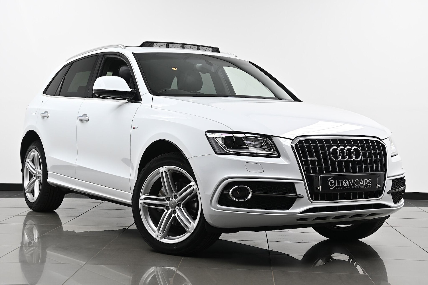 Used Audi Q5 2016 for sale - 76108755: Photo 1