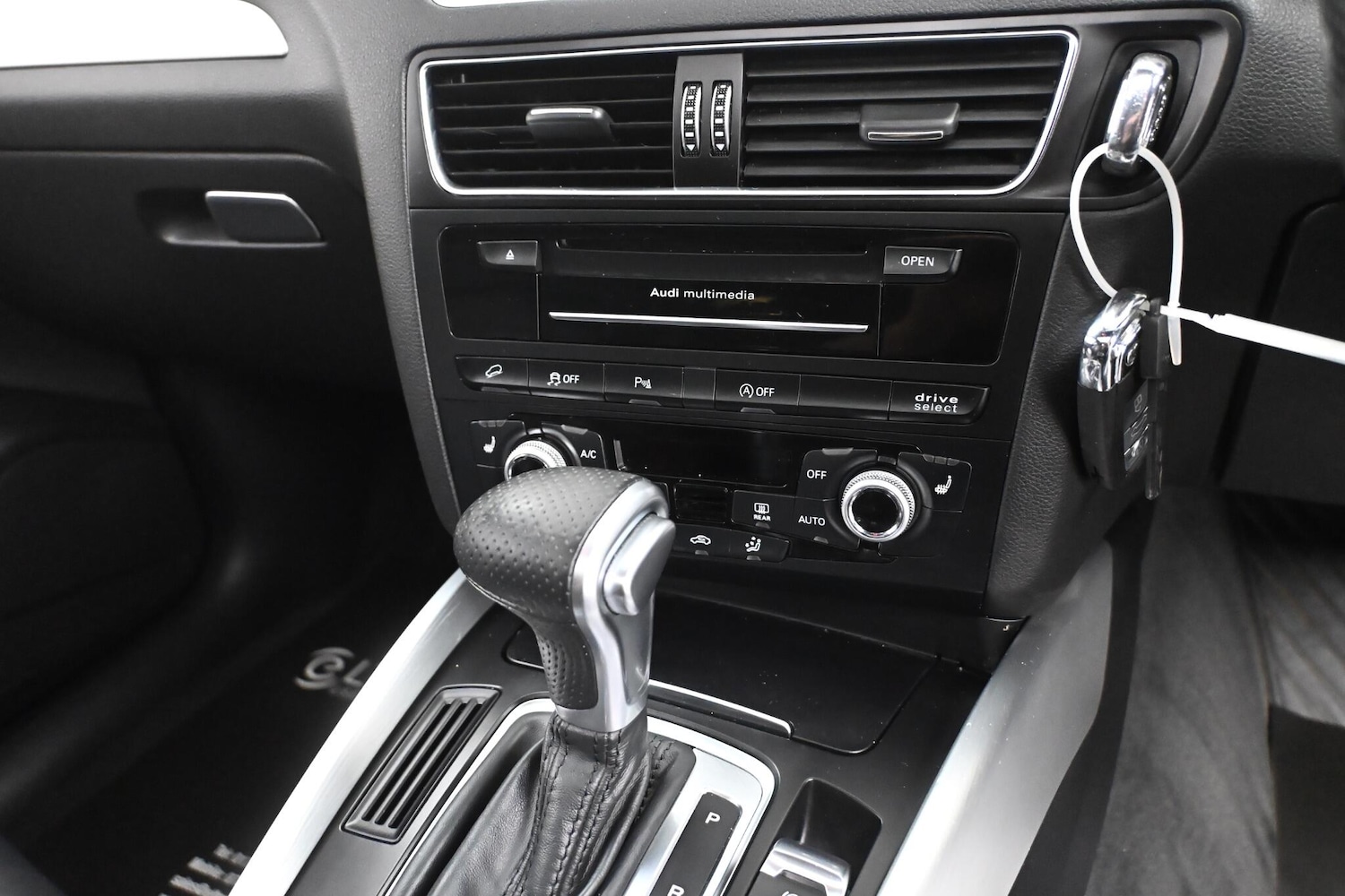 Used Audi Q5 2016 for sale - 76108755: Photo 21