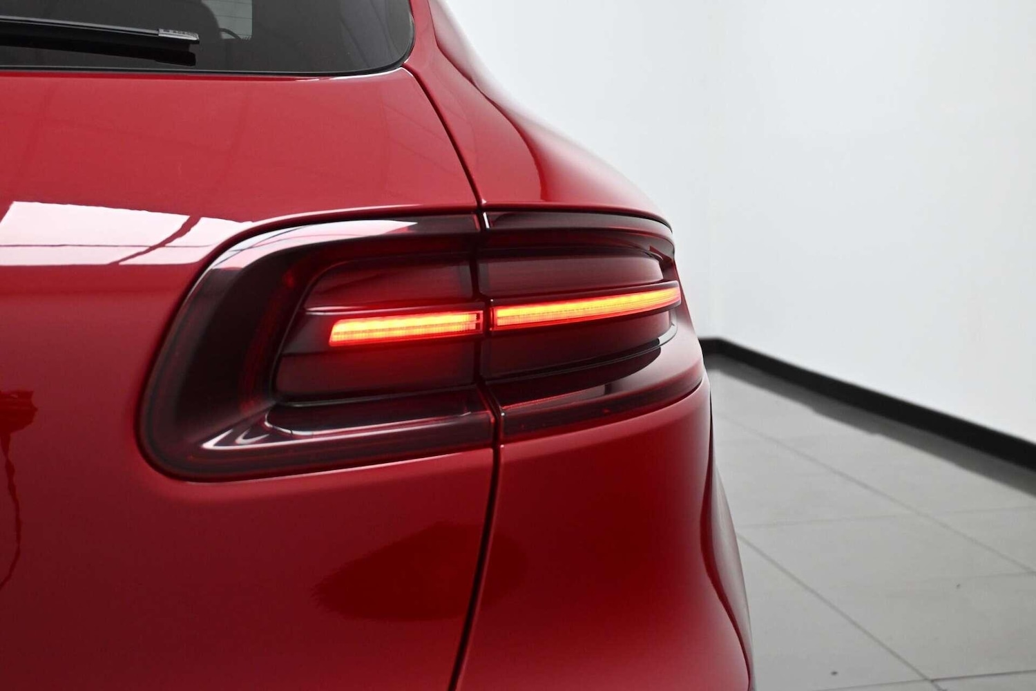 Used Porsche Macan 2016 for sale - 77774474: Photo 13