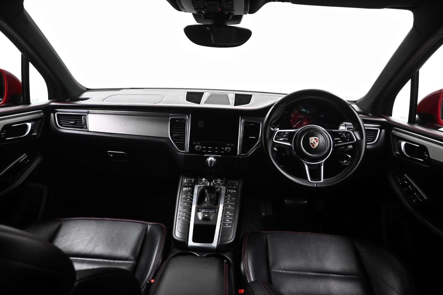 Used Porsche Macan 2016 for sale - 77774474: Photo 30