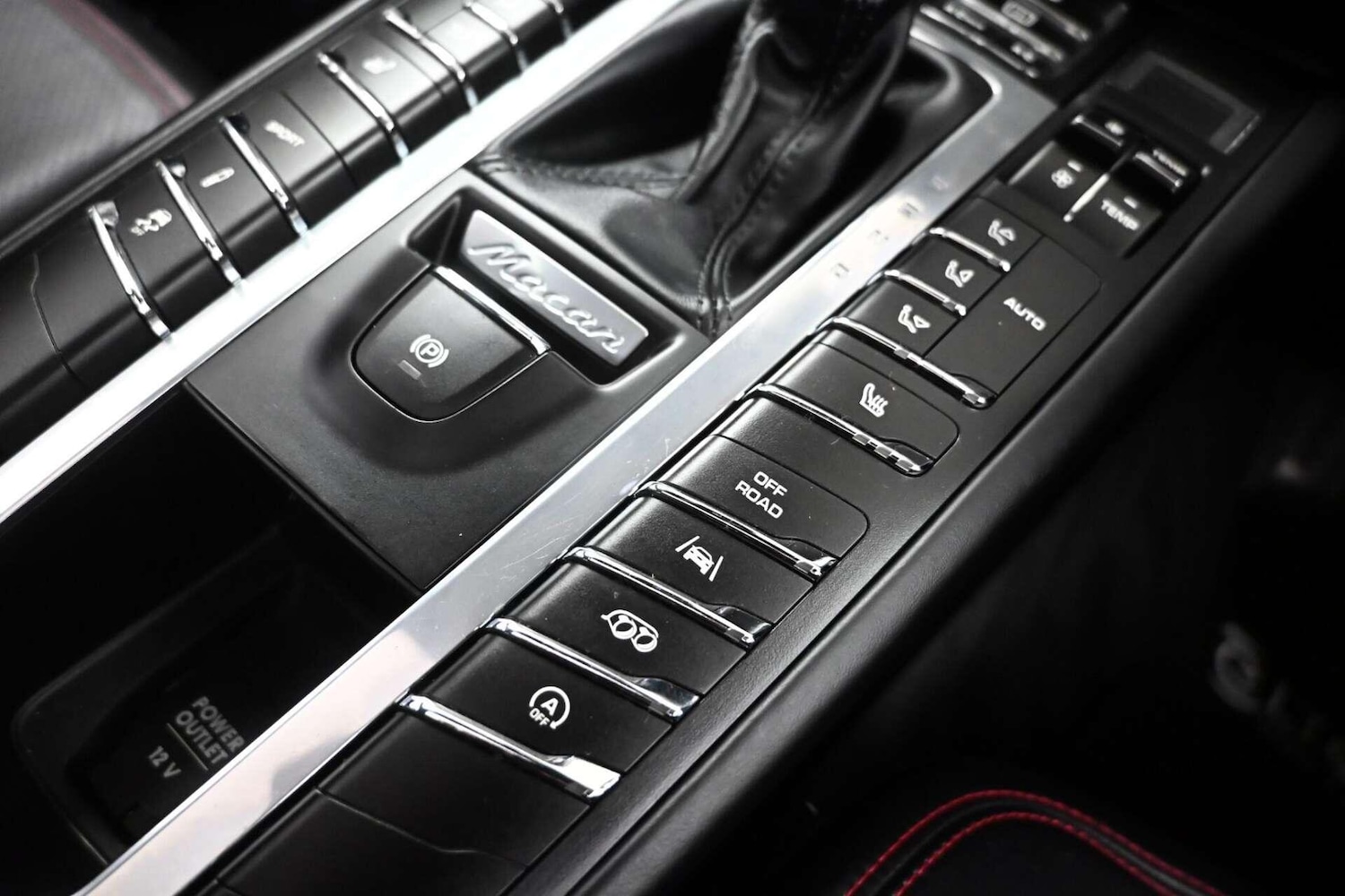 Used Porsche Macan 2016 for sale - 77774474: Photo 33