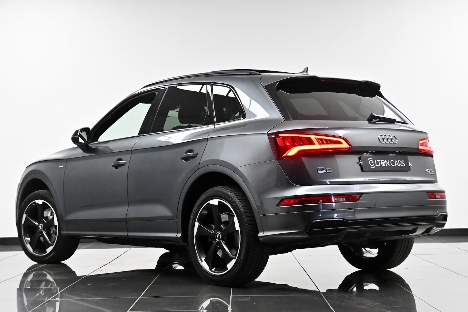 Used Audi Q5 2019 for sale - 77939498: Photo 10