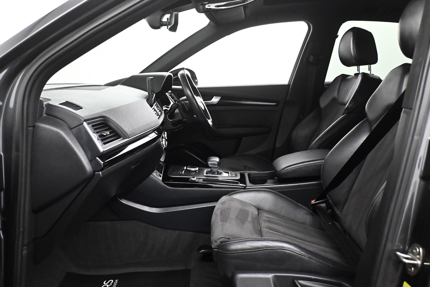 Used Audi Q5 2019 for sale - 77939498: Photo 28