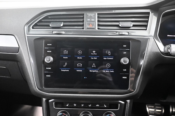 Used Volkswagen Tiguan 2017 for sale - 76199637: Photo 16