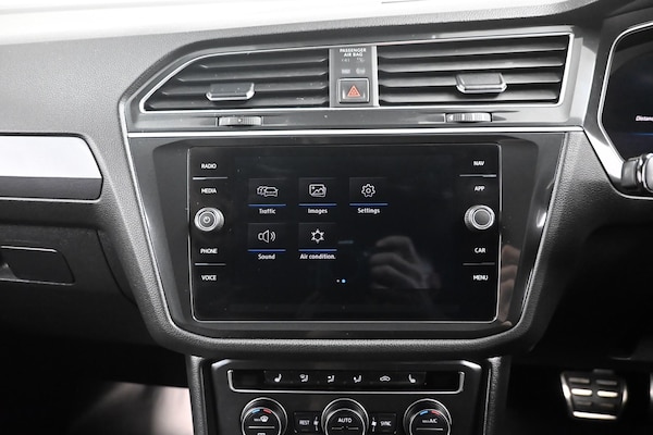 Used Volkswagen Tiguan 2017 for sale - 76199637: Photo 17
