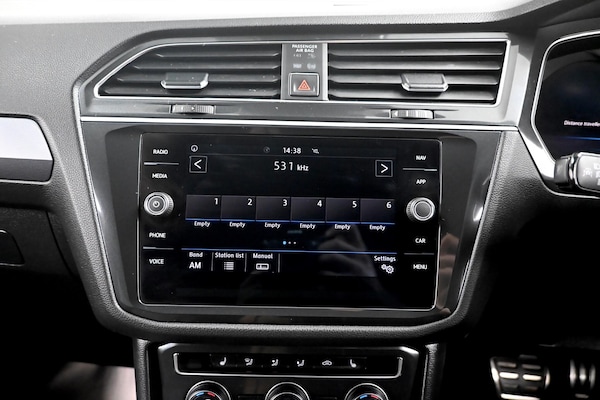 Used Volkswagen Tiguan 2017 for sale - 76199637: Photo 18