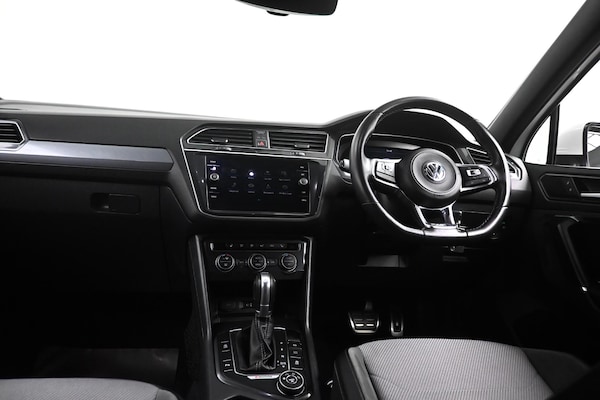 Used Volkswagen Tiguan 2017 for sale - 76199637: Photo 23