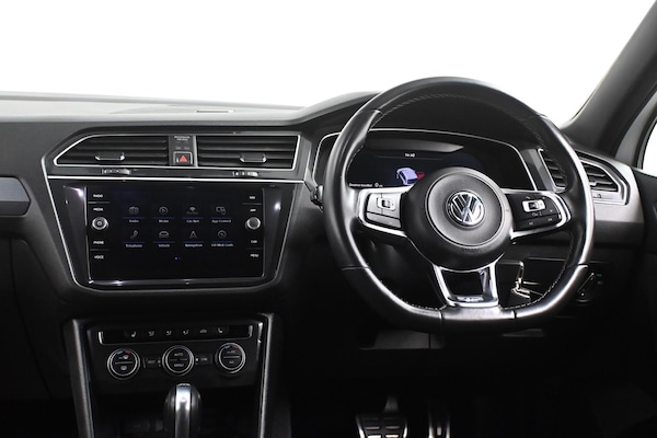 Used Volkswagen Tiguan 2017 for sale - 76199637: Photo 25