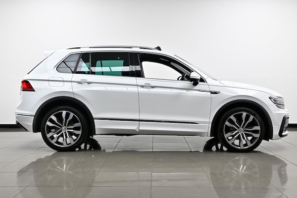 Used Volkswagen Tiguan 2017 for sale - 76199637: Photo 4