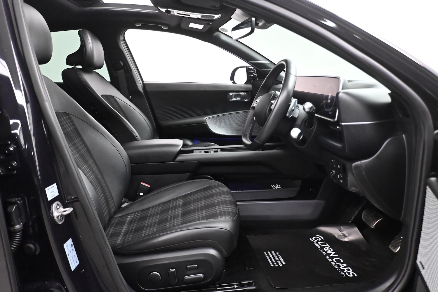 Used Hyundai IONIQ 6 2023 for sale - 76913399: Photo 13