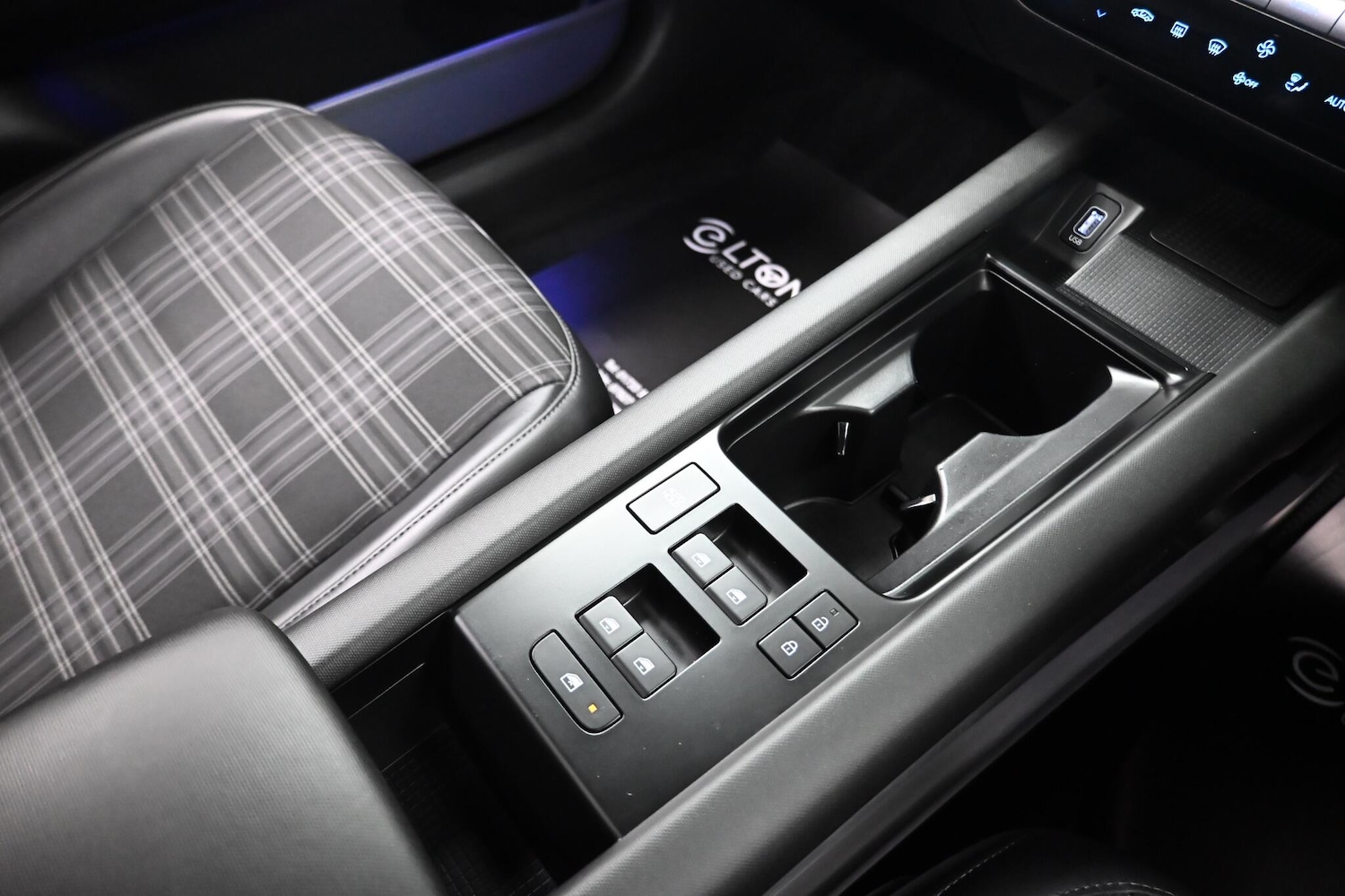 Used Hyundai IONIQ 6 2023 for sale - 76913399: Photo 24