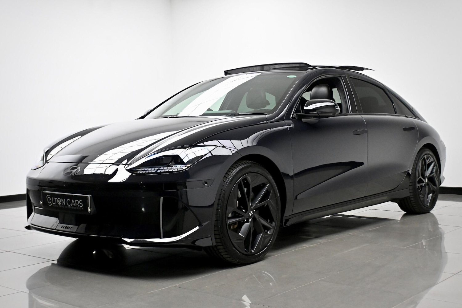 Used Hyundai IONIQ 6 2023 for sale - 76913399: Photo 7