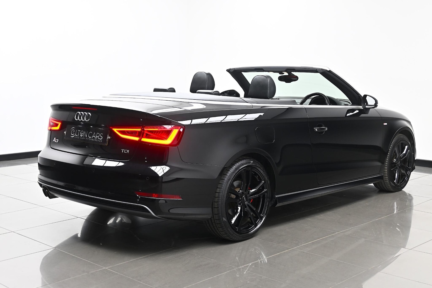 Used Audi A3 Cabriolet 2015 for sale - 76398680: Photo 19