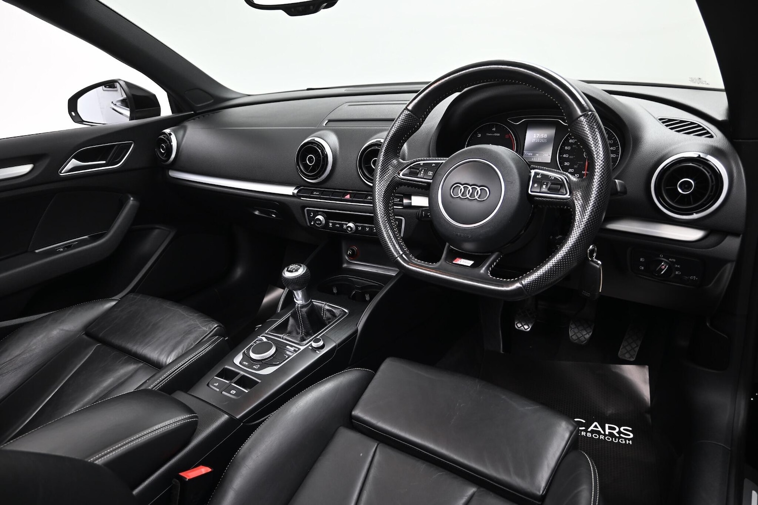 Used Audi A3 Cabriolet 2015 for sale - 76398680: Photo 24