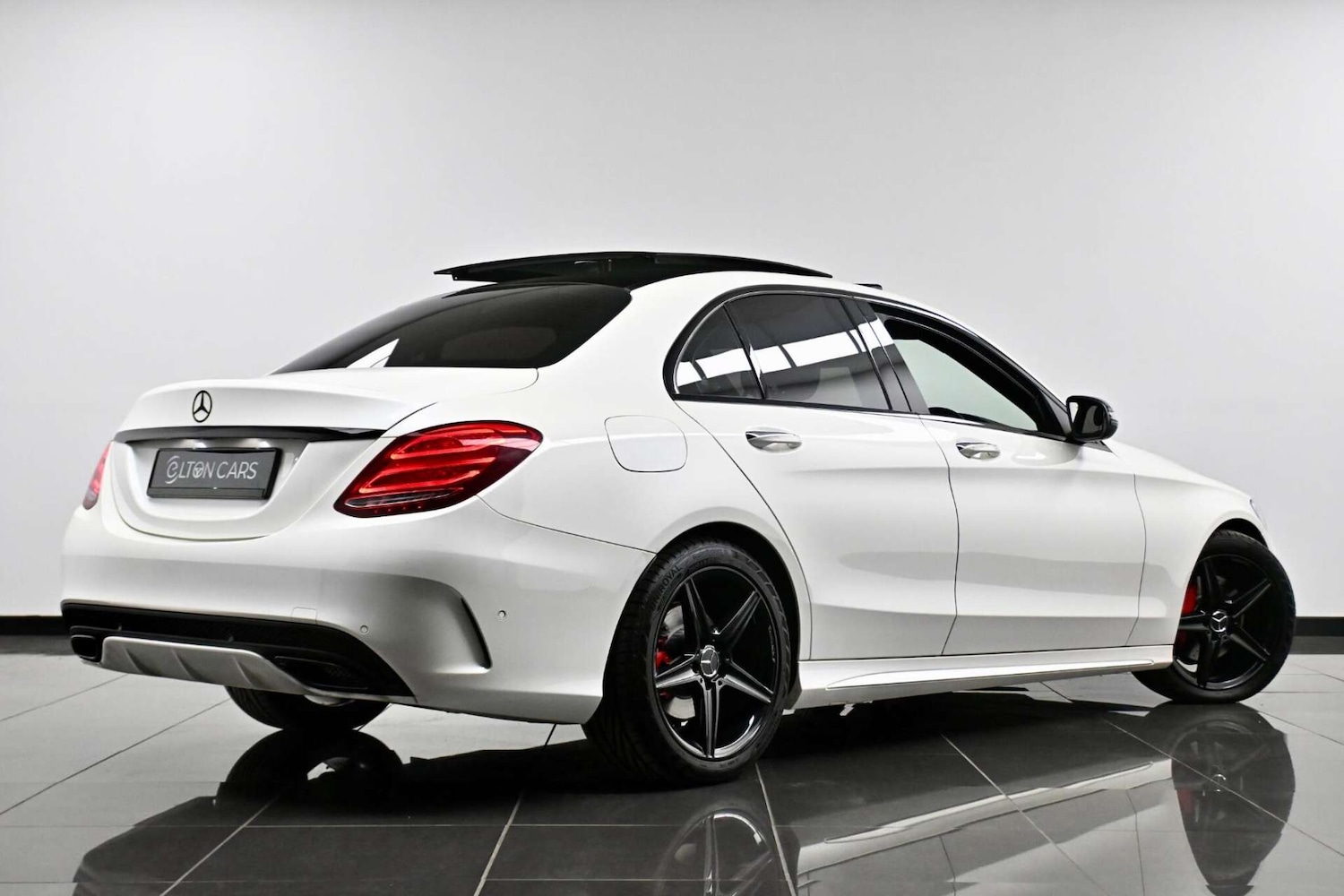 Used Mercedes-Benz C Class 2015 for sale - 77729053: Photo 11