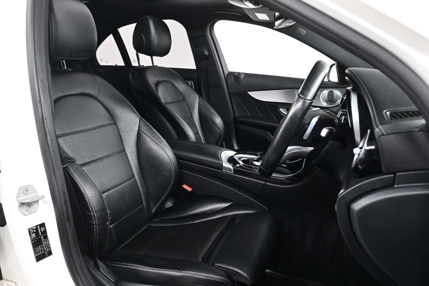 Used Mercedes-Benz C Class 2015 for sale - 77729053: Photo 15