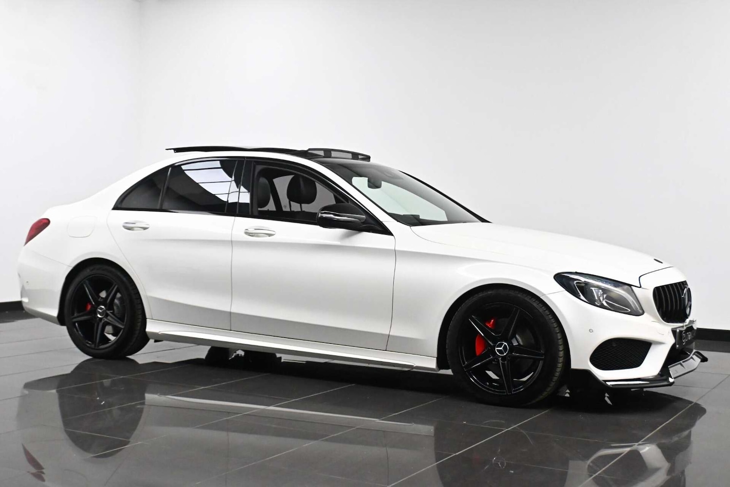 Used Mercedes-Benz C Class 2015 for sale - 77729053: Photo 7