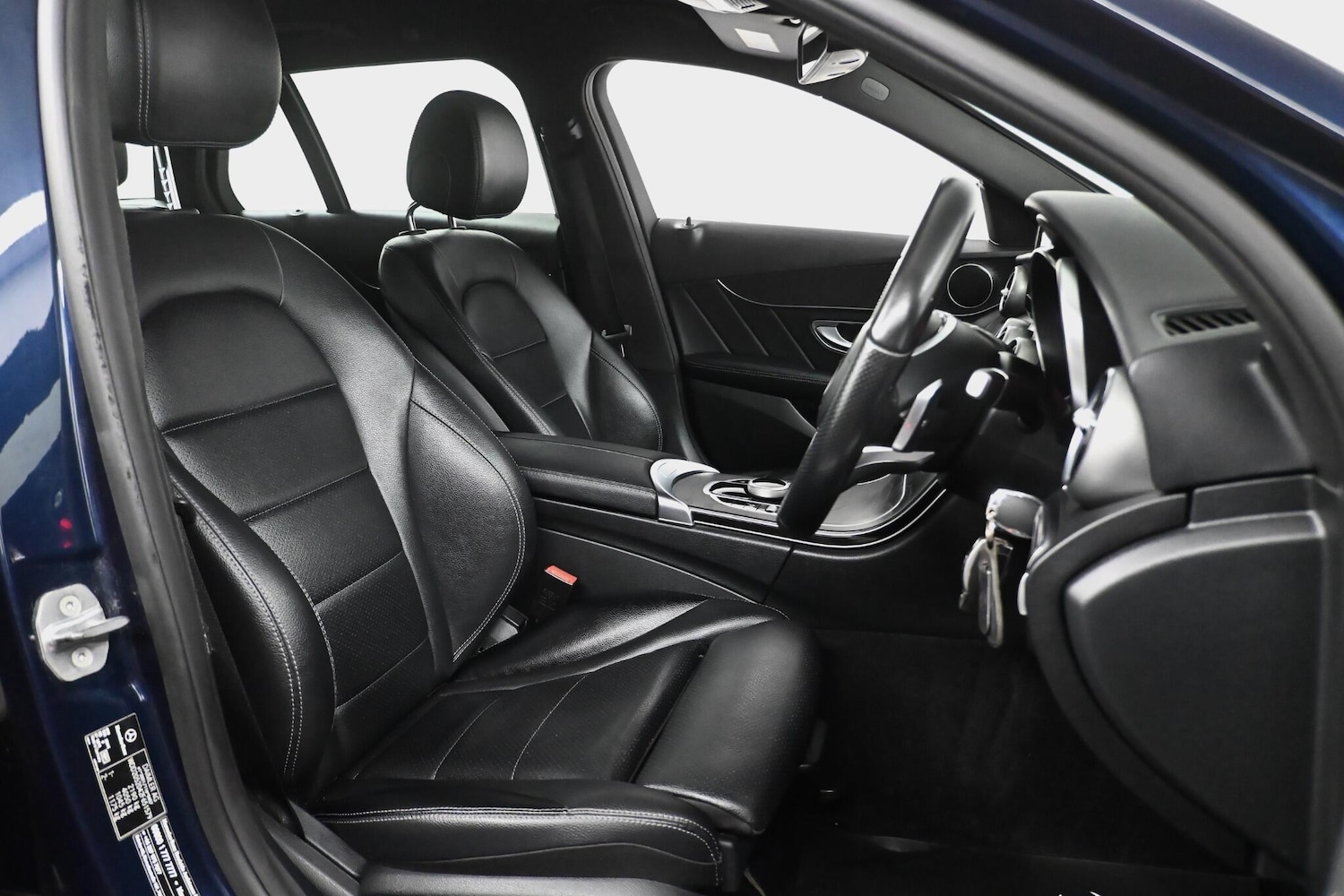 Used Mercedes-Benz C Class 2018 for sale - 77793610: Photo 13