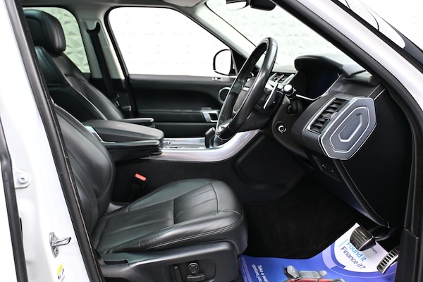 Used Land Rover Range Rover Sport 2019 for sale - 74553782: Photo 10
