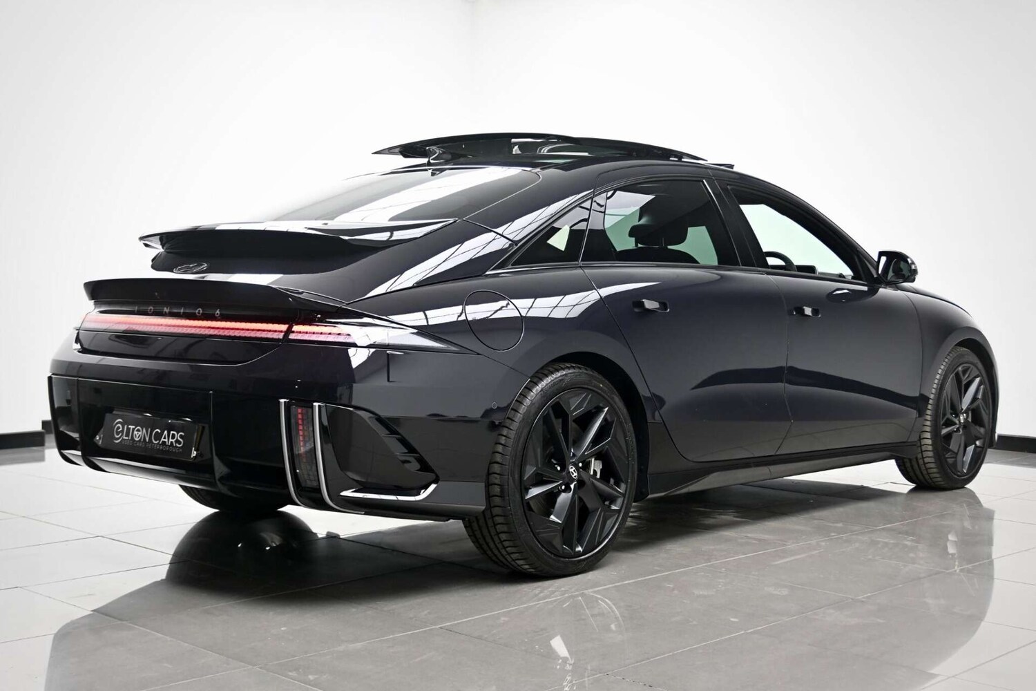 Used Hyundai IONIQ 6 2023 for sale - 77729080: Photo 11