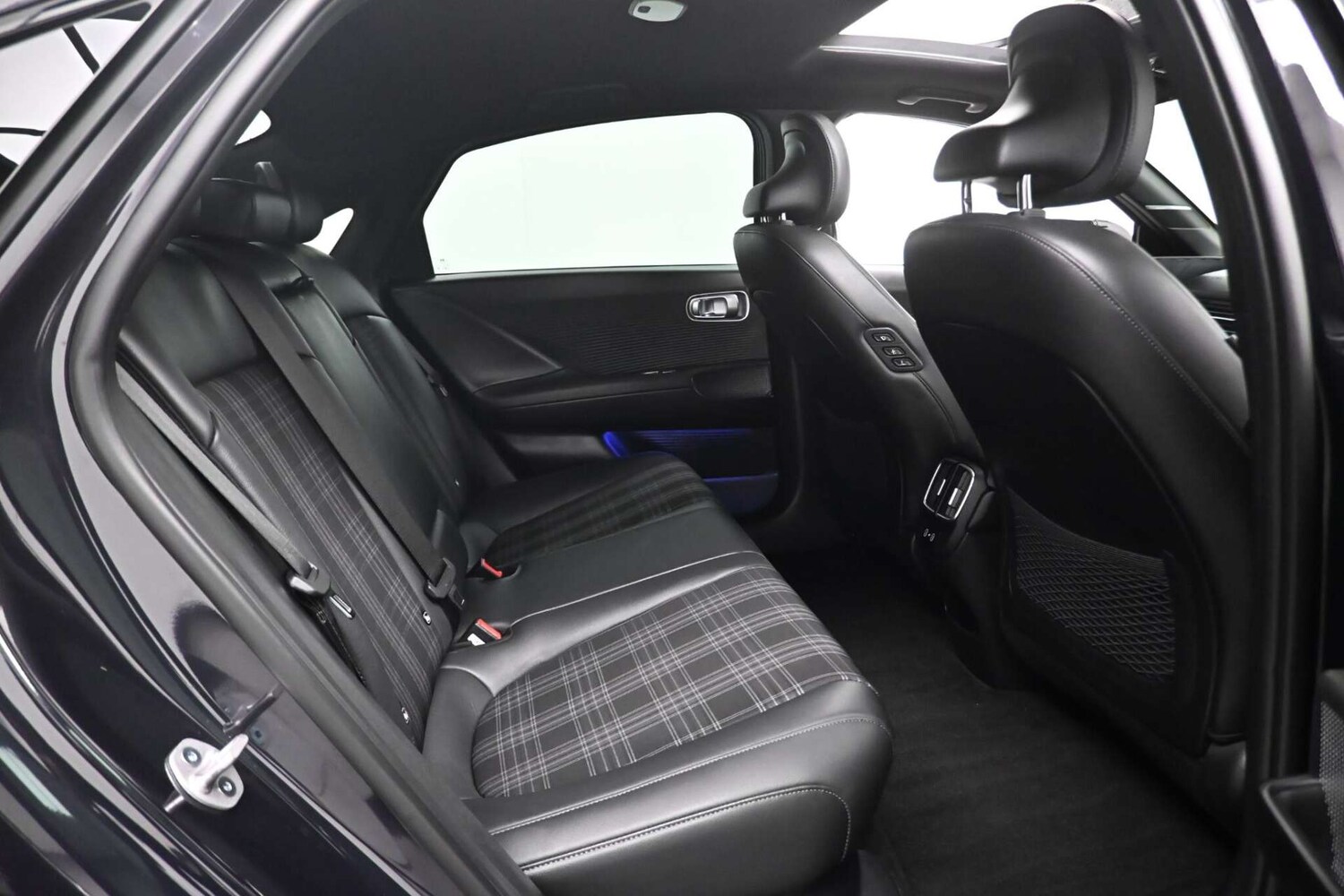 Used Hyundai IONIQ 6 2023 for sale - 77729080: Photo 16