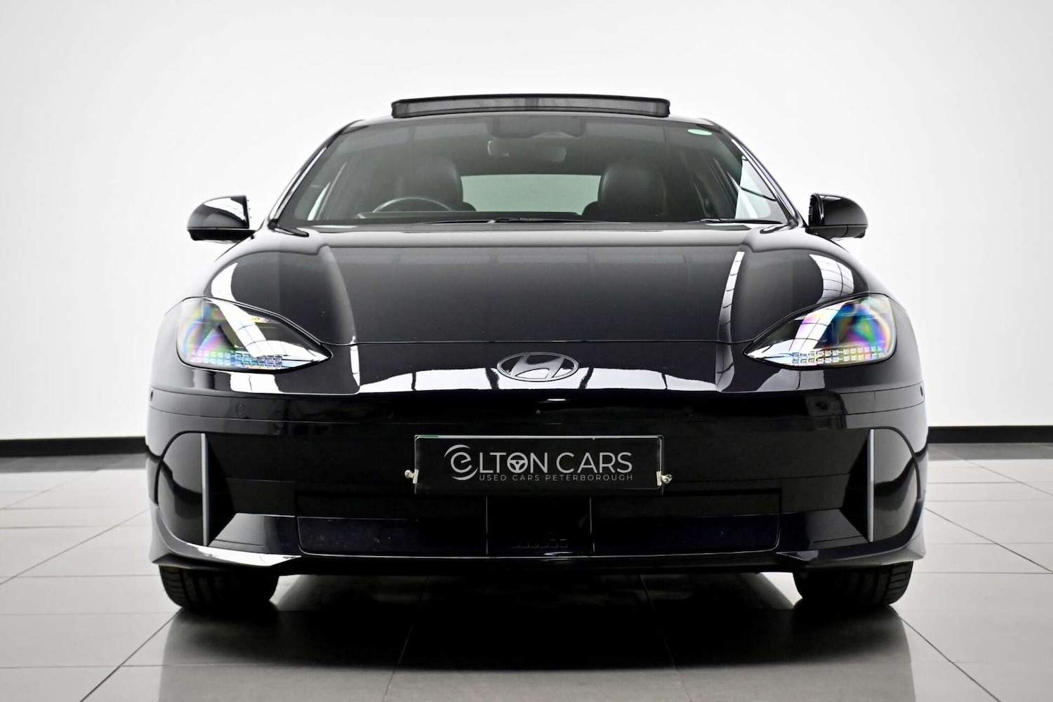 Used Hyundai IONIQ 6 2023 for sale - 77729080: Photo 3