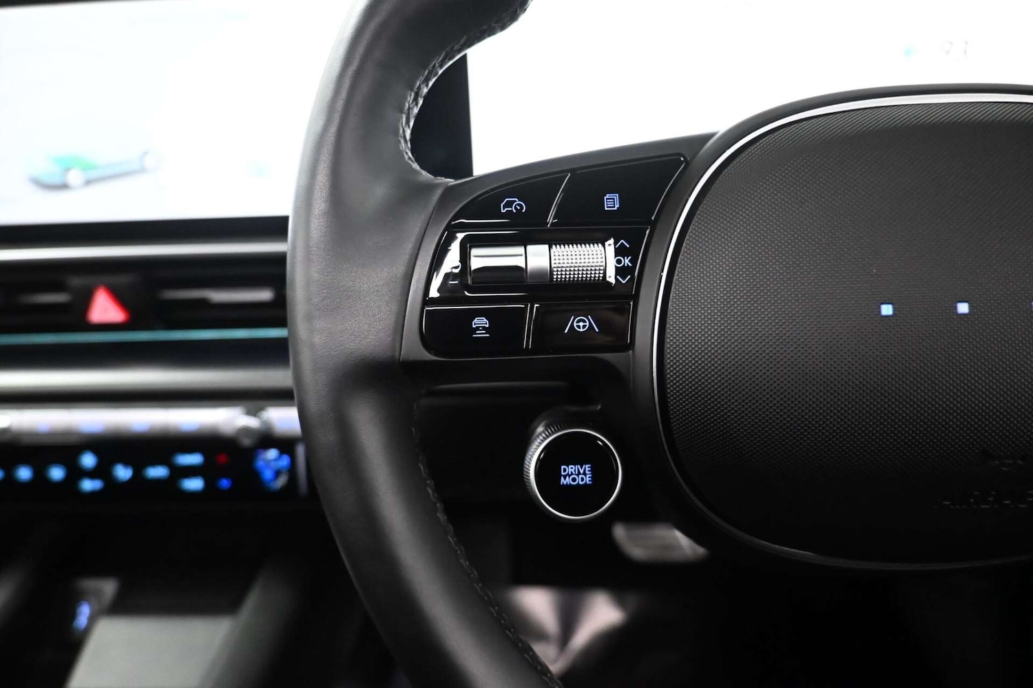 Used Hyundai IONIQ 6 2023 for sale - 77729080: Photo 33