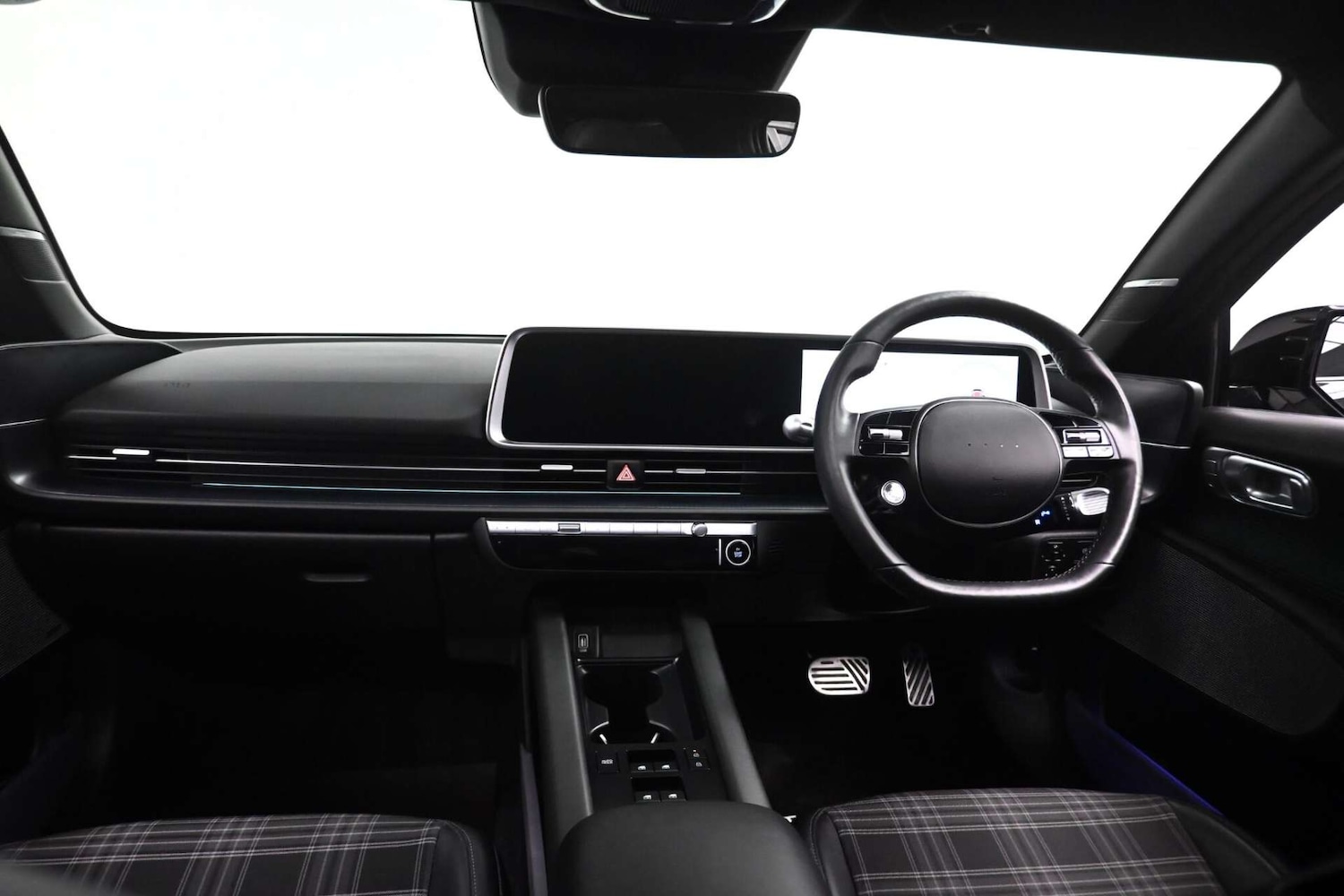 Used Hyundai IONIQ 6 2023 for sale - 77729080: Photo 37