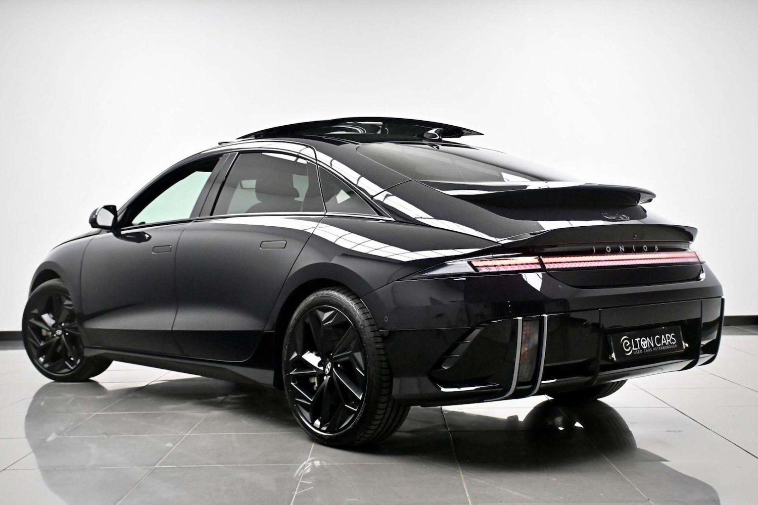 Used Hyundai IONIQ 6 2023 for sale - 77729080: Photo 9