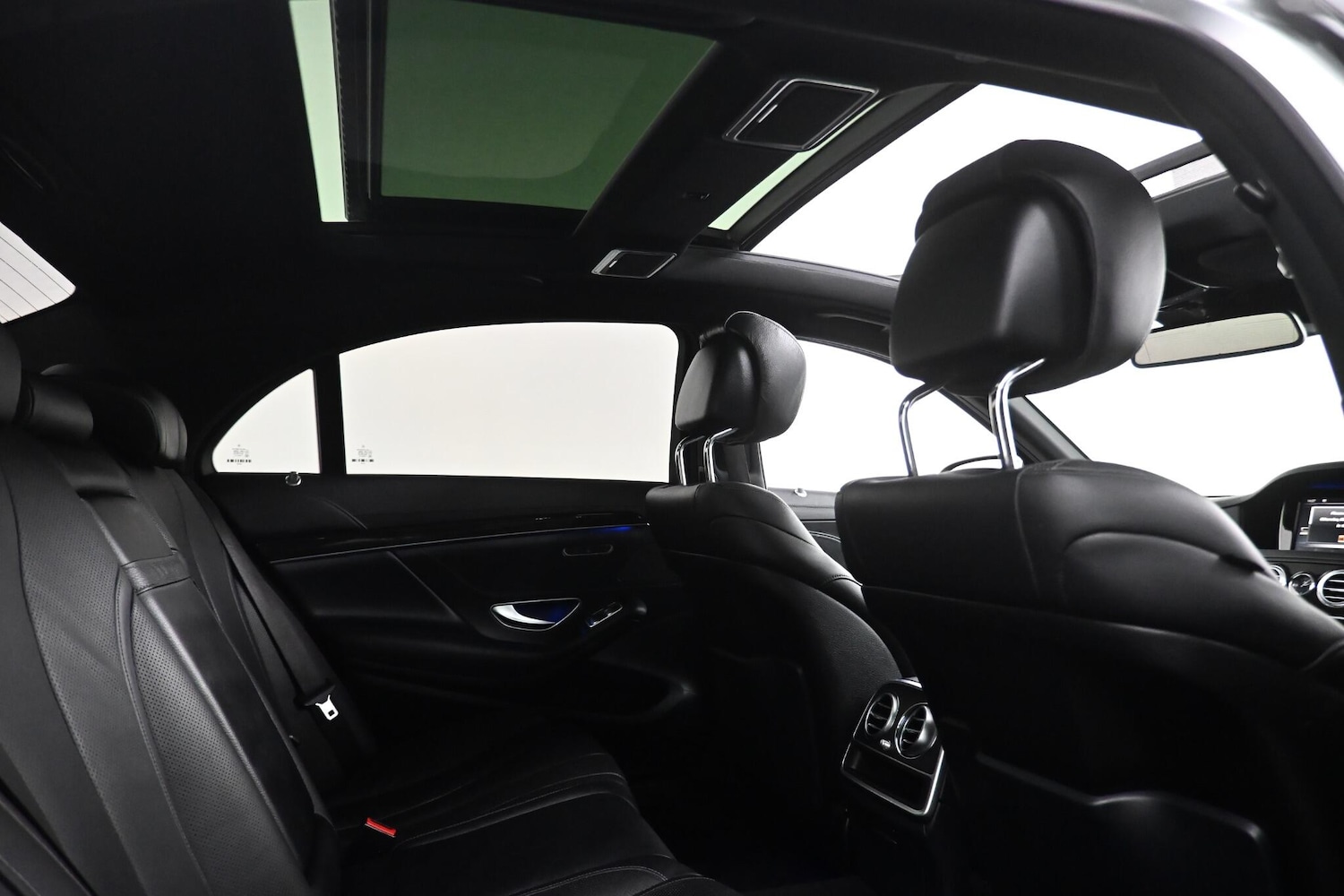 Used Mercedes-Benz S Class 2015 for sale - 77291604: Photo 19