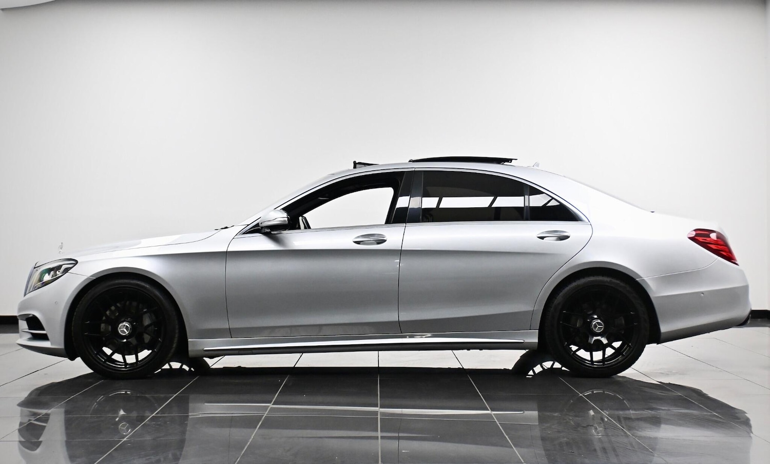 Used Mercedes-Benz S Class 2015 for sale - 77291604: Photo 5