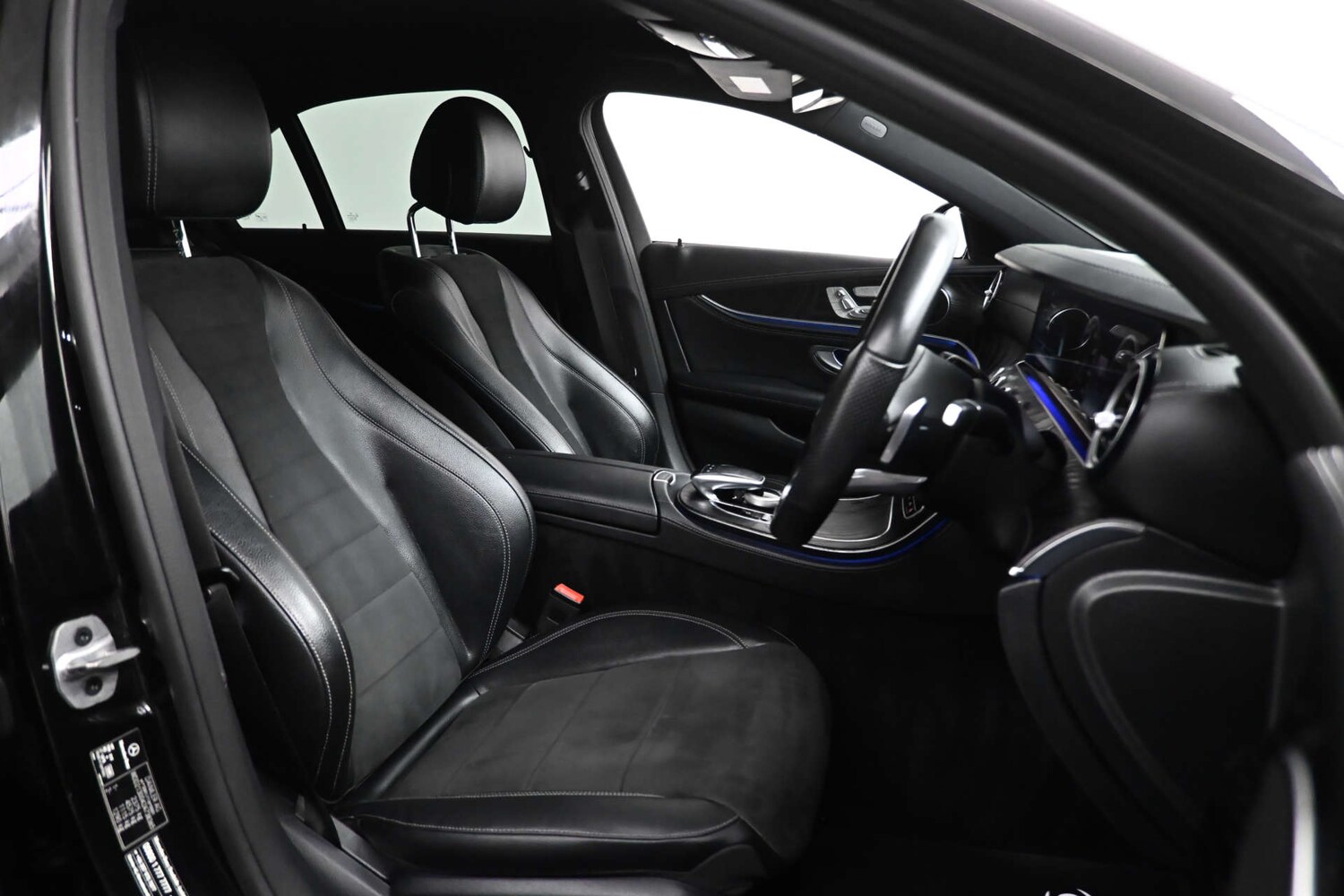 Used Mercedes-Benz E Class 2020 for sale - 77729103: Photo 15