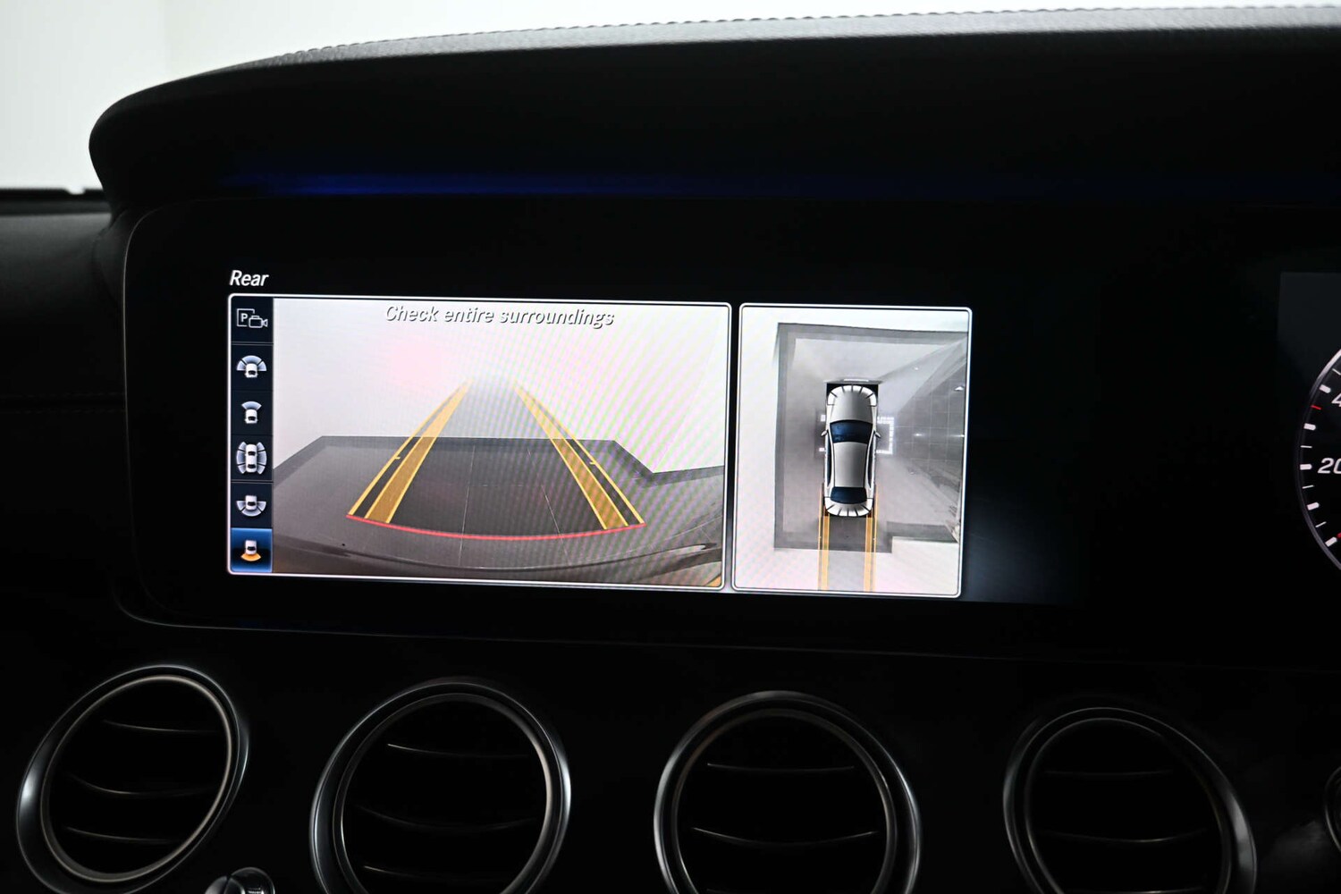 Used Mercedes-Benz E Class 2020 for sale - 77729103: Photo 17