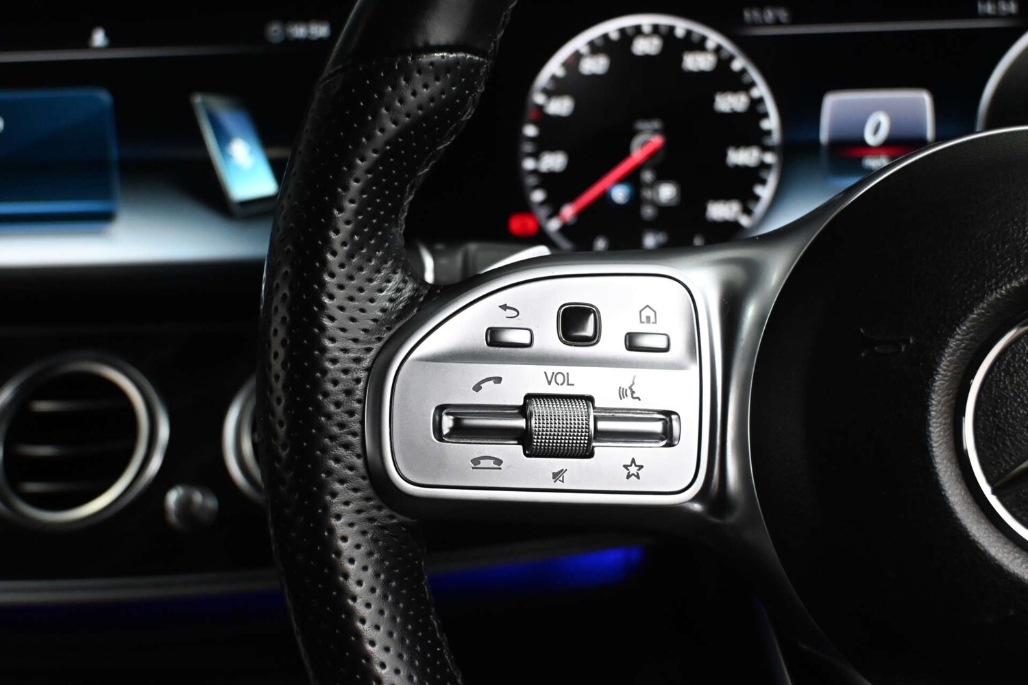 Used Mercedes-Benz E Class 2020 for sale - 77729103: Photo 19