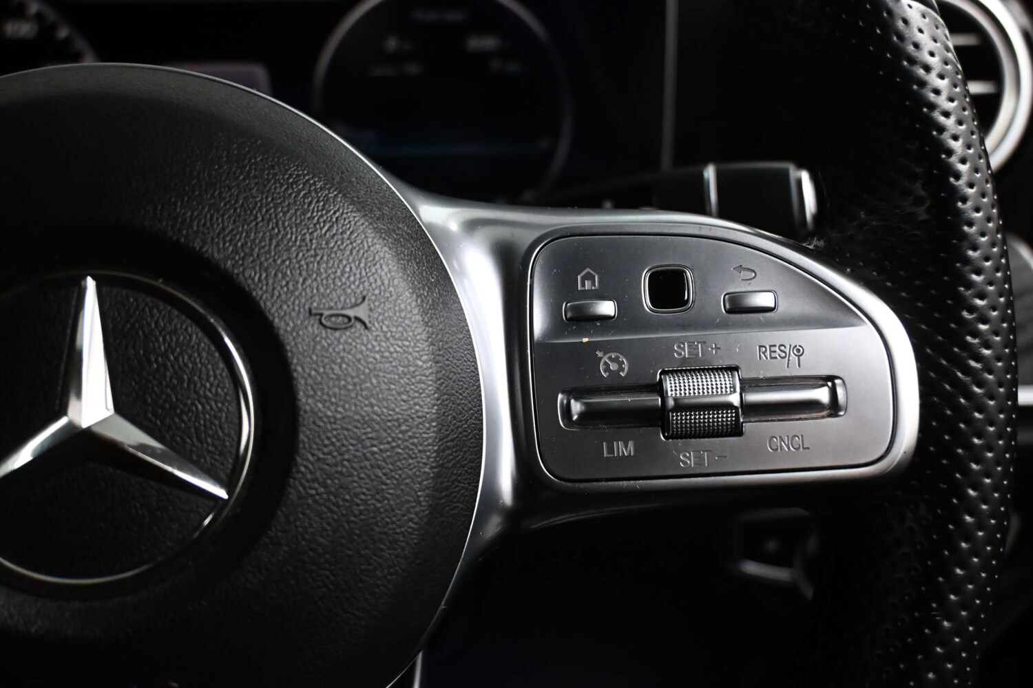 Used Mercedes-Benz E Class 2020 for sale - 77729103: Photo 22