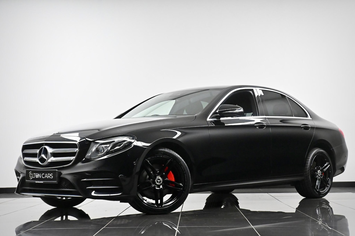 Used Mercedes-Benz E Class 2019 for sale - 78058702: Photo 2