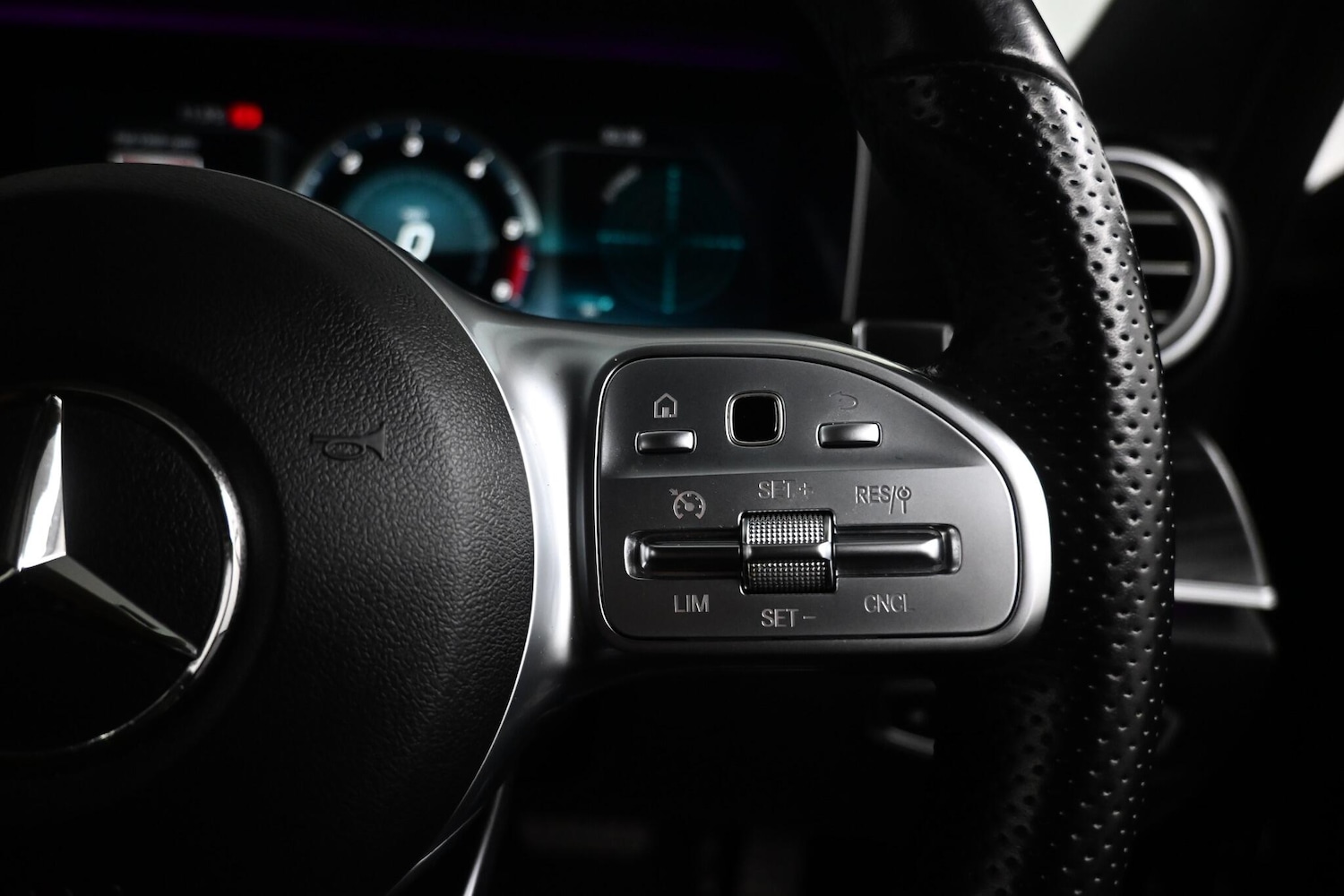 Used Mercedes-Benz E Class 2019 for sale - 78058702: Photo 35