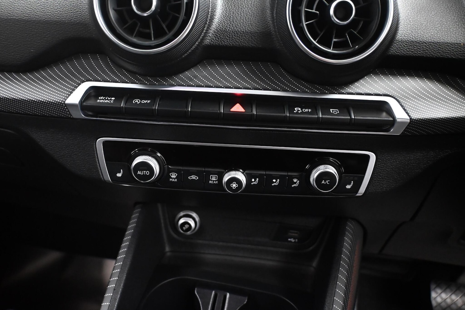 Used Audi Q2 2017 for sale - 76592563: Photo 22