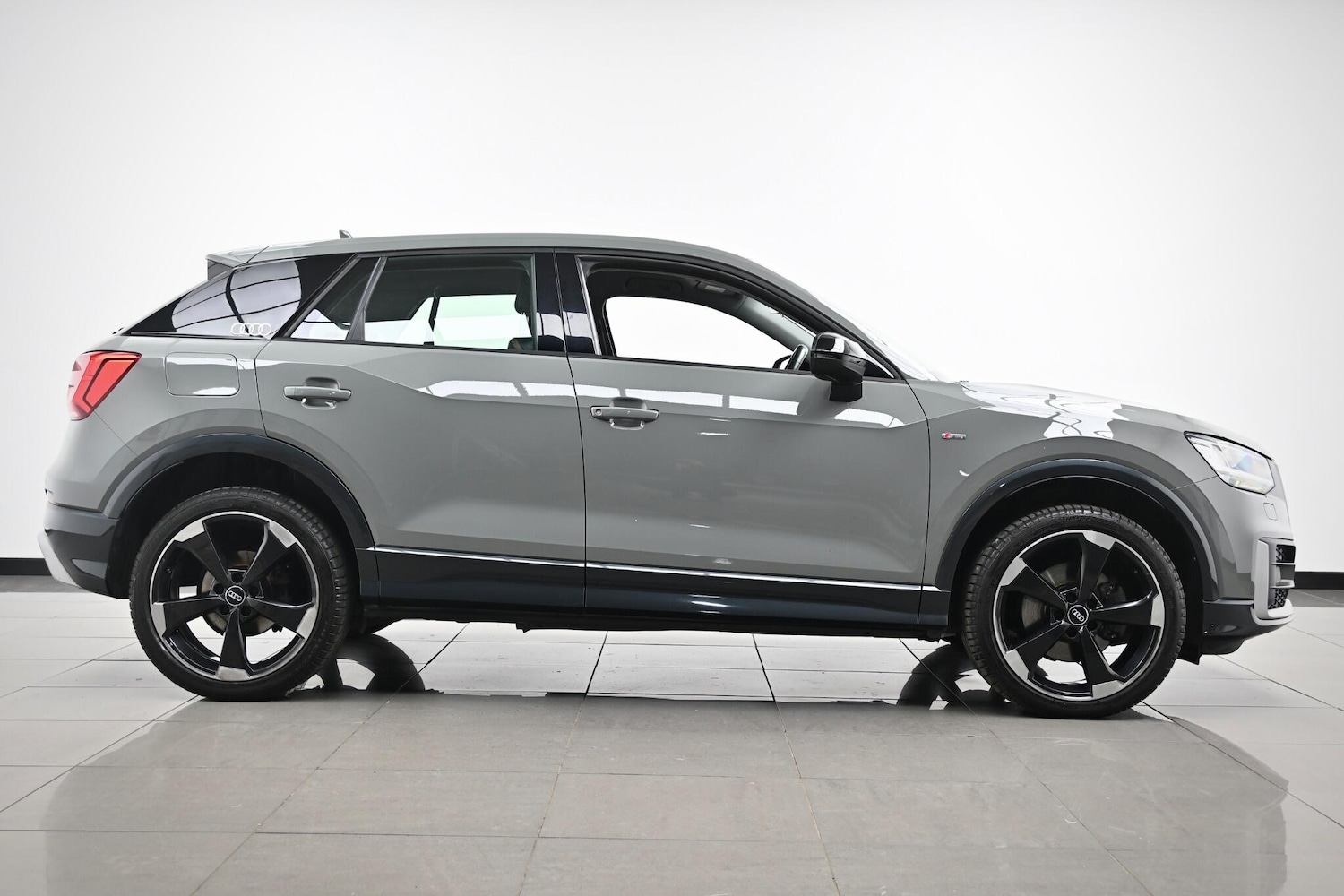 Used Audi Q2 2017 for sale - 76592563: Photo 4