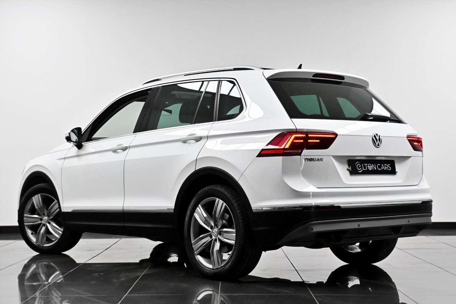 Used Volkswagen Tiguan 2018 for sale - 77774465: Photo 10
