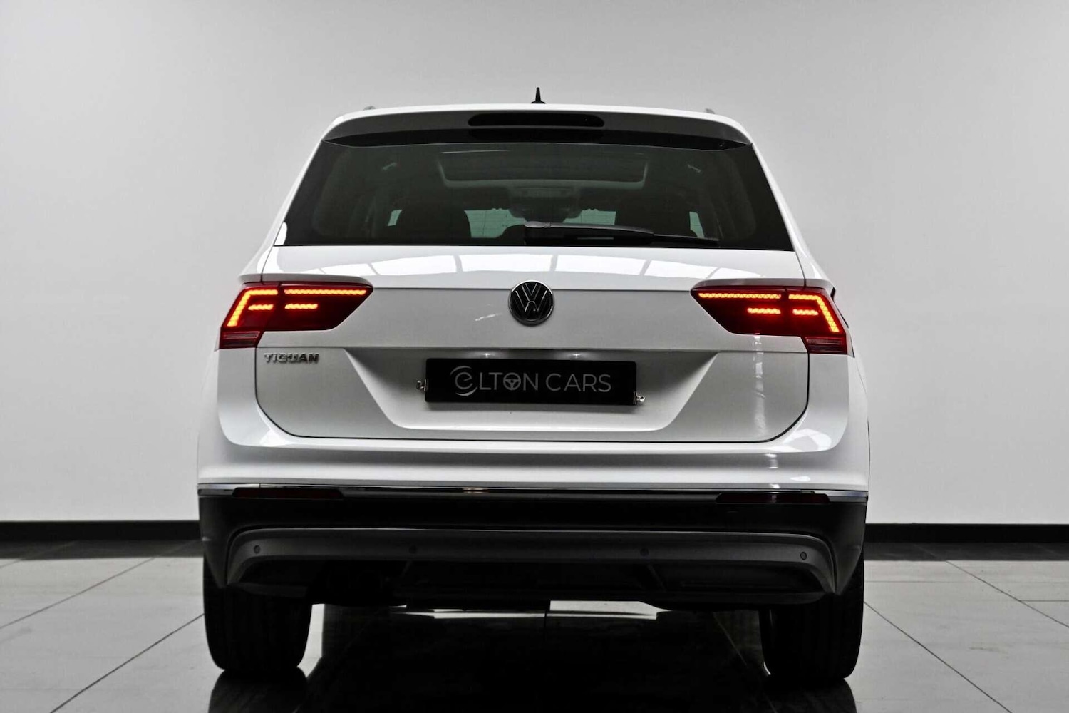 Used Volkswagen Tiguan 2018 for sale - 77774465: Photo 6