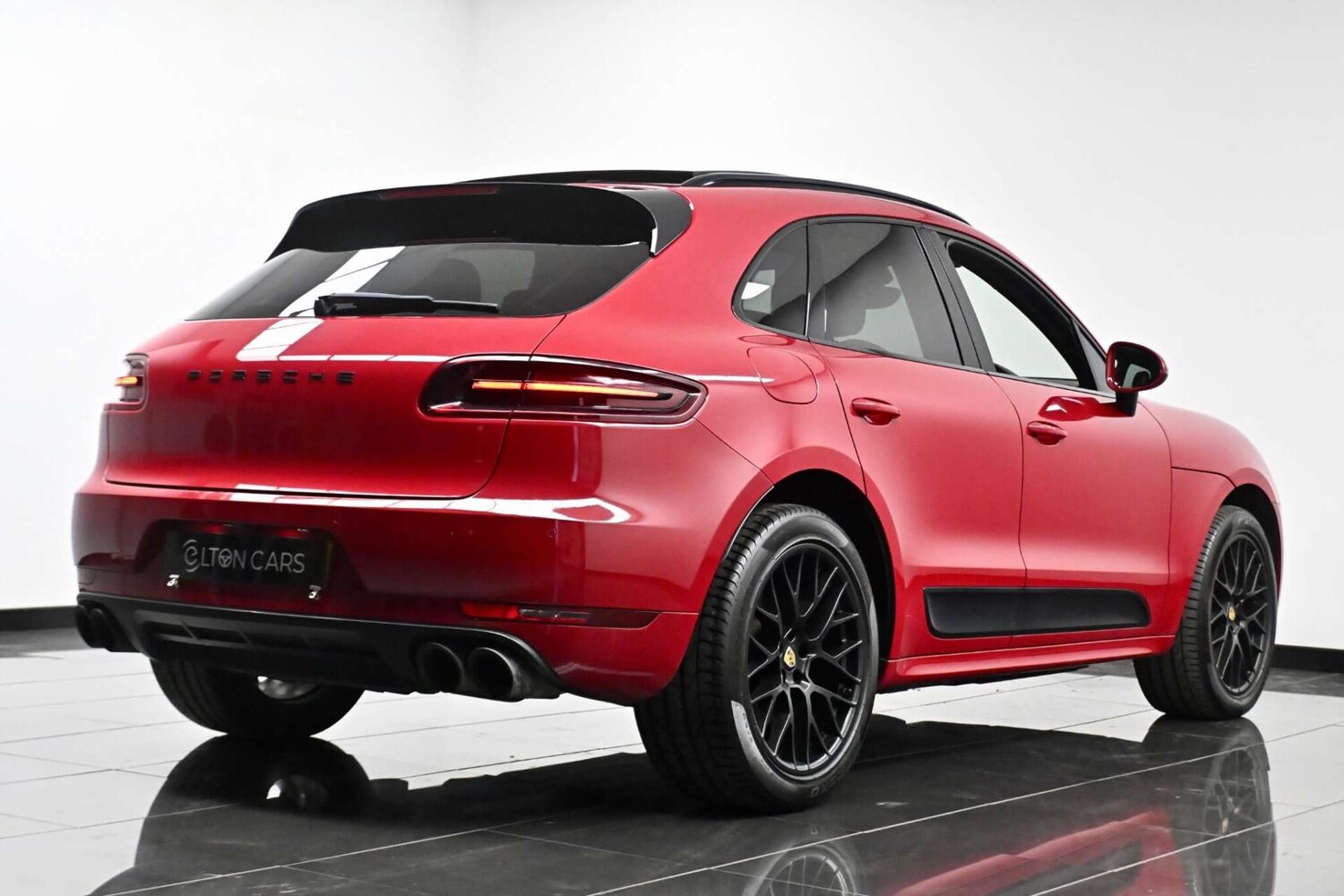 Used Porsche Macan 2016 for sale - 77729086: Photo 11