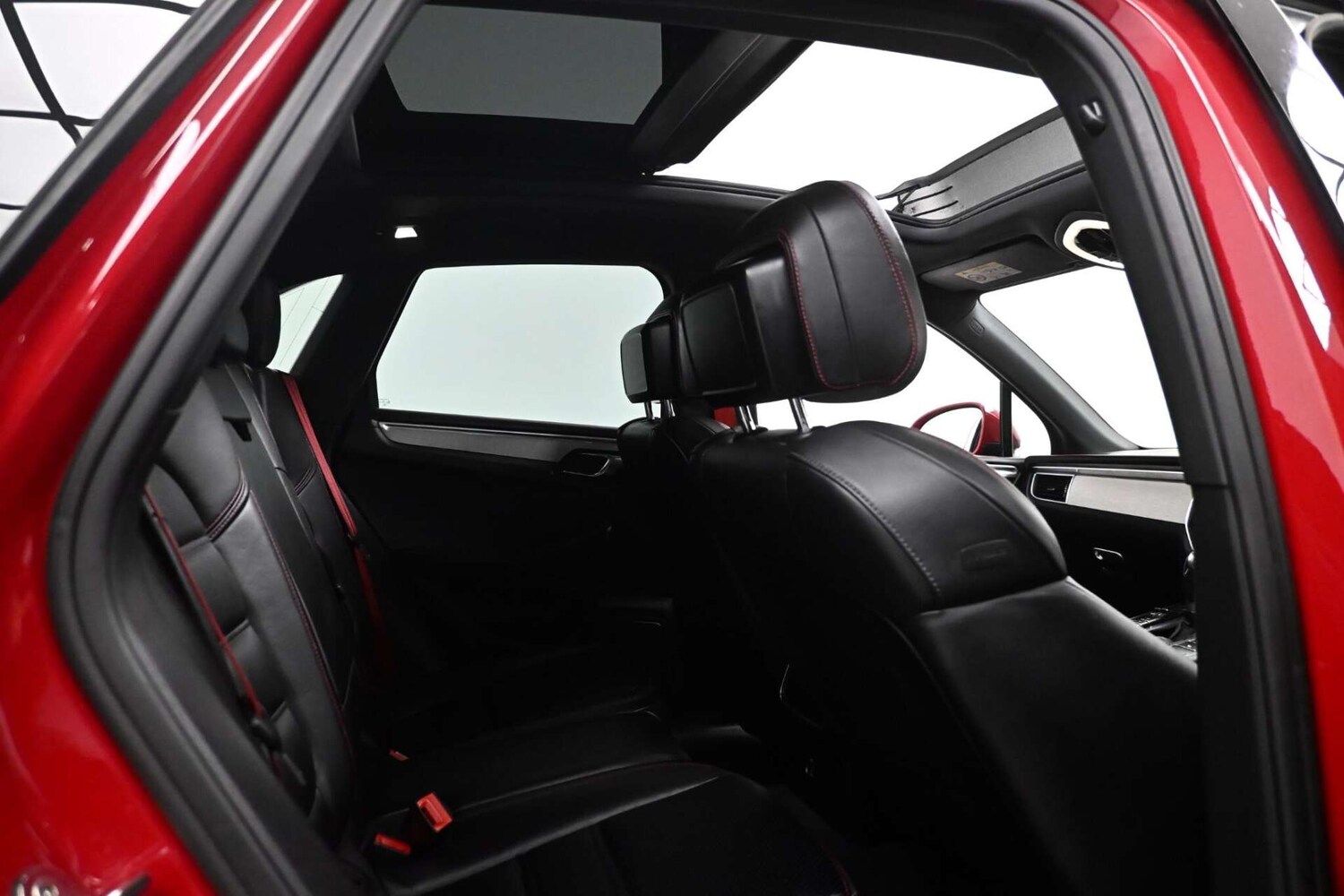 Used Porsche Macan 2016 for sale - 77729086: Photo 17