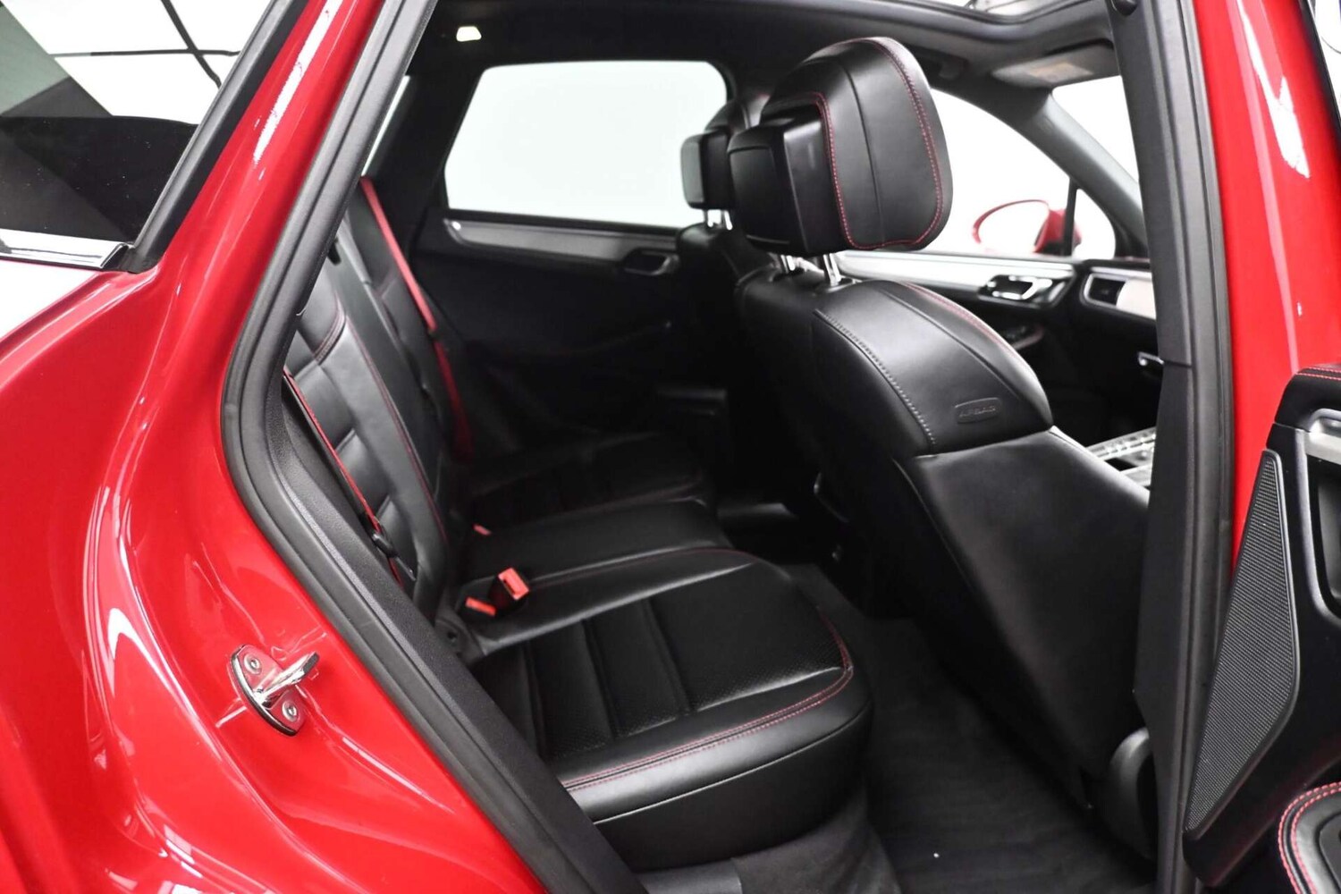 Used Porsche Macan 2016 for sale - 77729086: Photo 18