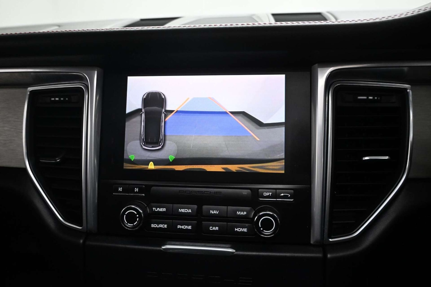 Used Porsche Macan 2016 for sale - 77729086: Photo 19