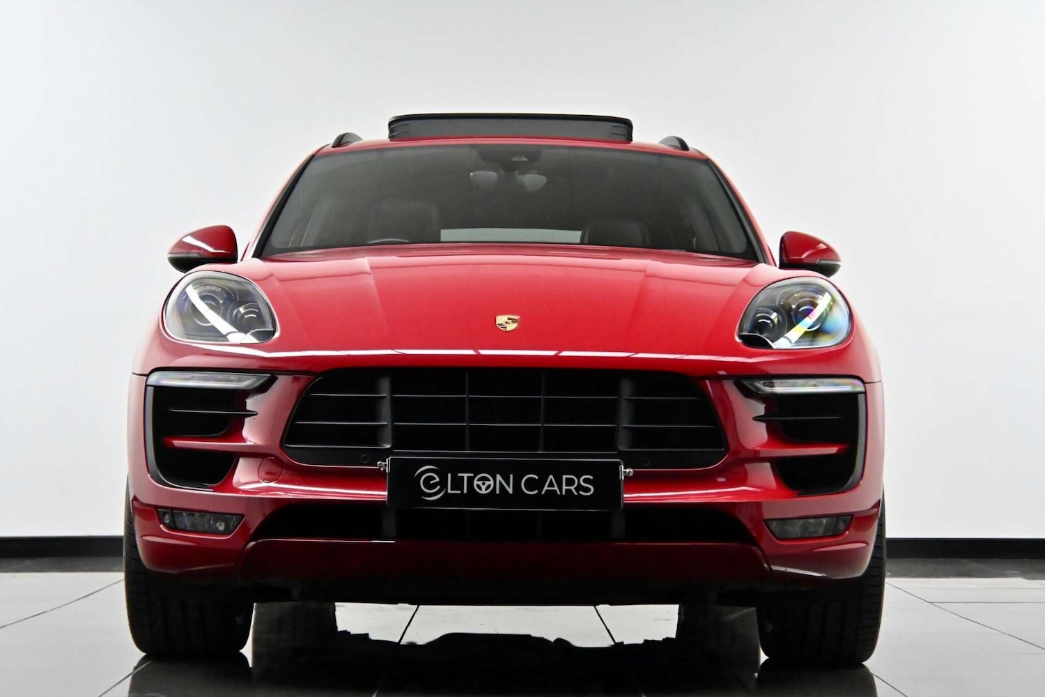 Used Porsche Macan 2016 for sale - 77729086: Photo 3