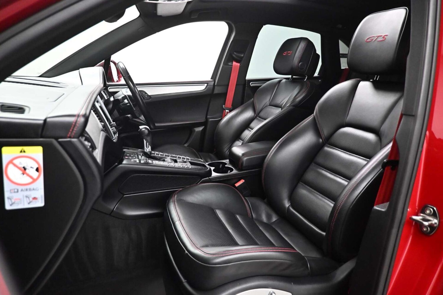 Used Porsche Macan 2016 for sale - 77729086: Photo 37