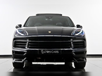 Used Porsche Cayenne 2018 for sale - 78214740: Photo