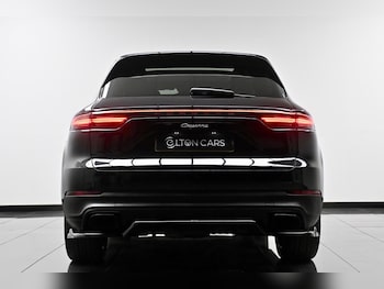 Used Porsche Cayenne 2018 for sale - 78214740: Photo
